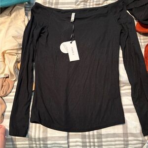 Z Supply Black Fitted Off-the-Shoulder Blouse